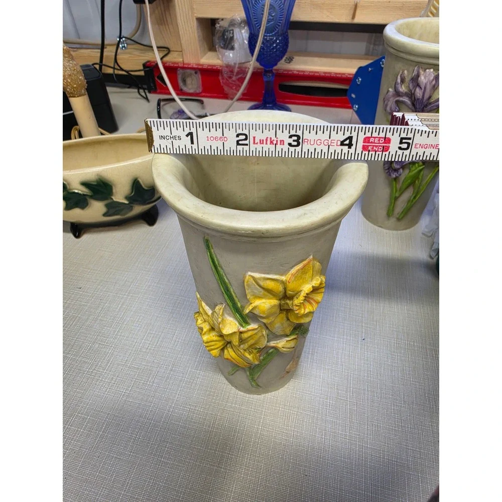Hen-Feathers Daffodil Vase Hand Cast Resin 3D Floral Relief 9 Inch Cream Yellow